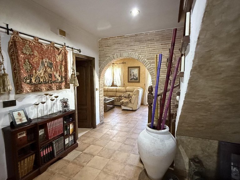 Town House for Sale in Costa Blanca Torrevieja, Alicante 37