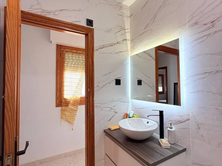 Penthouse for Sale in Costa Blanca Torrevieja, Alicante 27