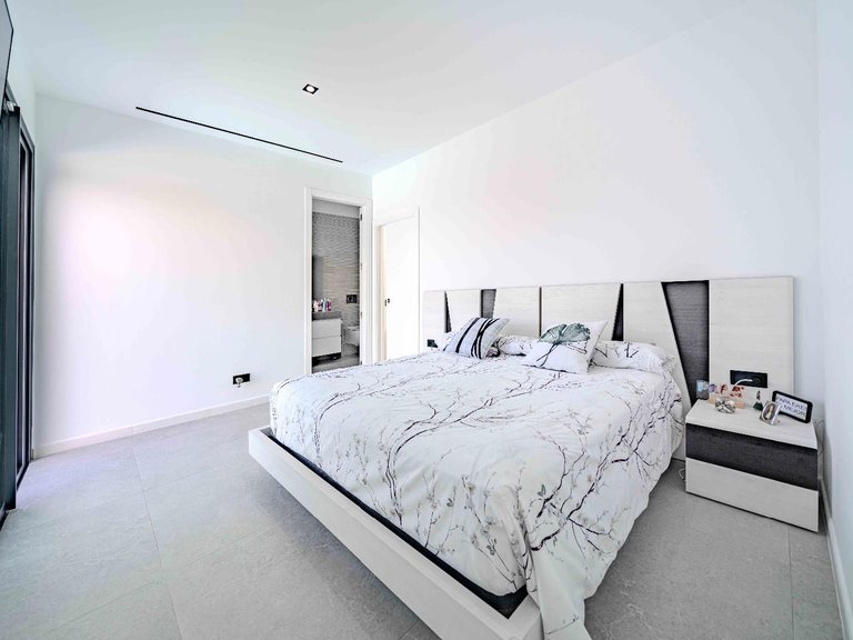 Villa for Sale in Sa Cabaneta, Marratxí, Balearic Islands 34