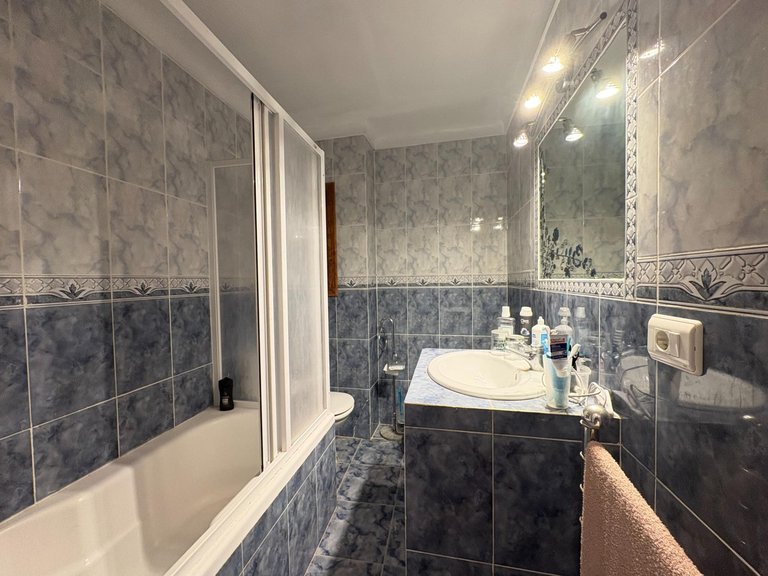 Town House for Sale in Lloseta Pueblo, Lloseta, Balearic Islands 19
