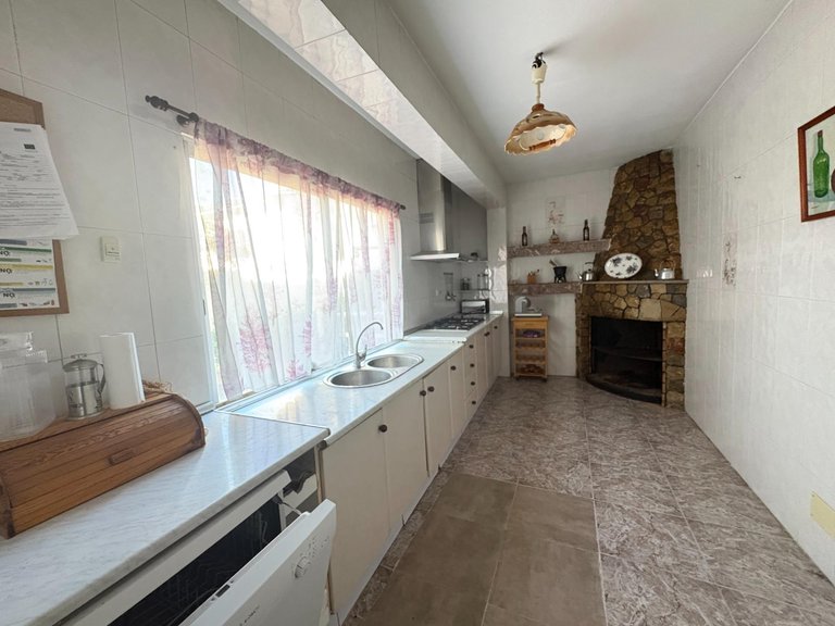 Town House for Sale in Lloseta Pueblo, Lloseta, Balearic Islands 4