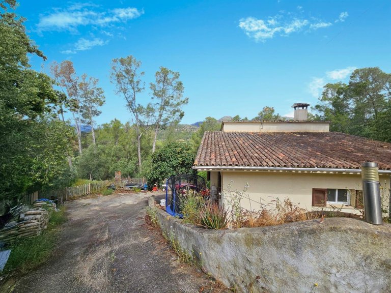 Villa for Sale in Ses rotgetes de canet, Esporles, Balearic Islands 2