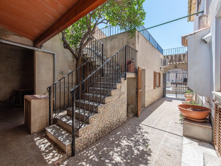 Town House for Sale in Biniamar, Selva, Balearic Islands 5