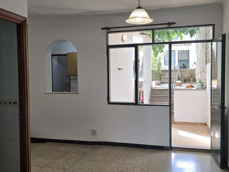 Town House for Sale in Nucleo urbano 56, Lloseta, Balearic Islands 11