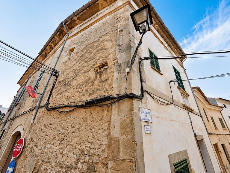 Town House for Sale in Pollença, Balearic Islands 1
