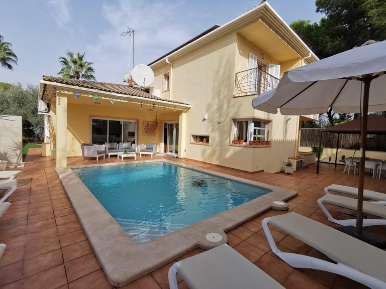 Villa for Sale in Can Picafort, Santa Margalida, Balearic Islands 5