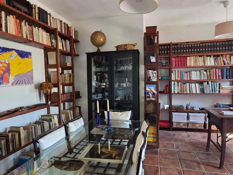 Country House for Sale in Nucleo urbano 56, Lloseta, Balearic Islands 12