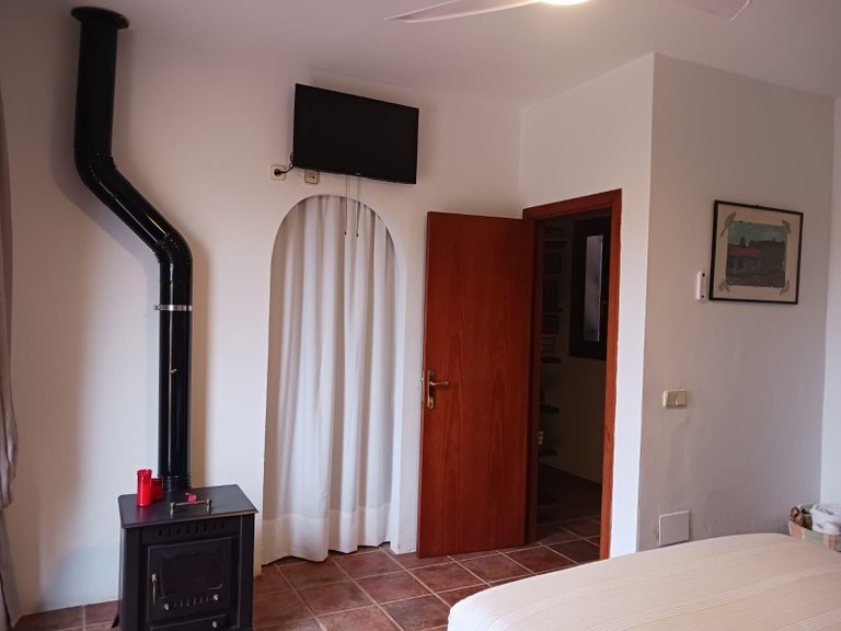 Country House for Sale in Nucleo urbano 56, Lloseta, Balearic Islands 27
