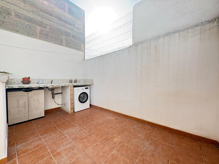 Town House for Sale in Manacor Centro, Manacor, Balearic Islands 14