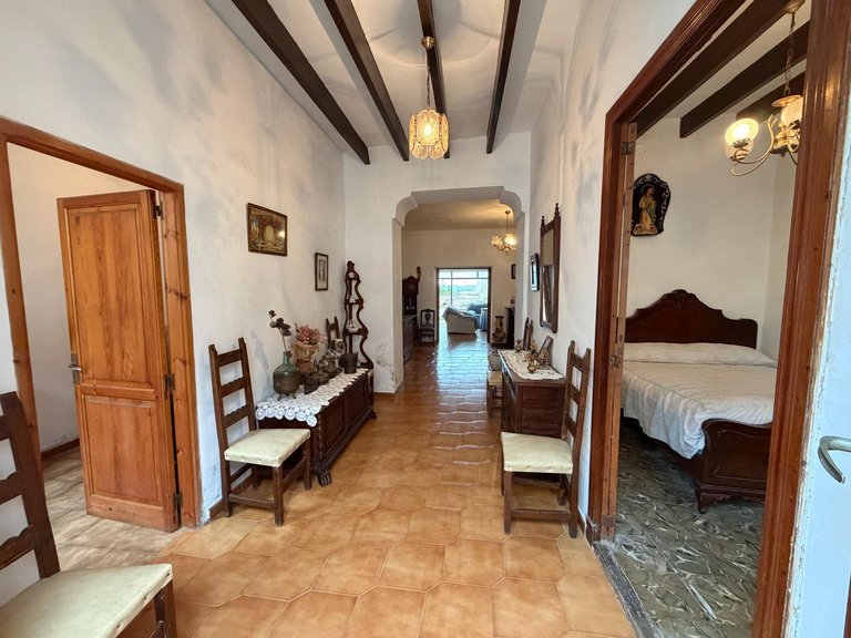 Town House for Sale in Capdepera, Balearic Islands 1