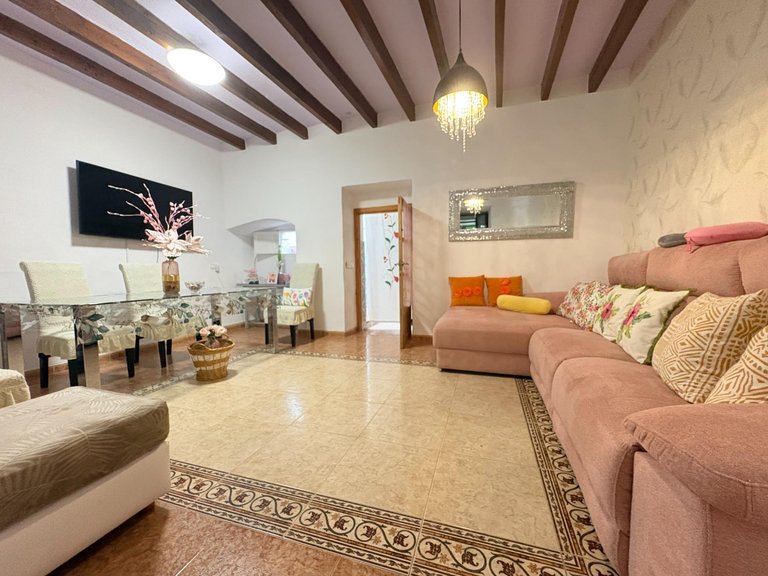 Town House for Sale in Centro, Inca, Balearic Islands 1