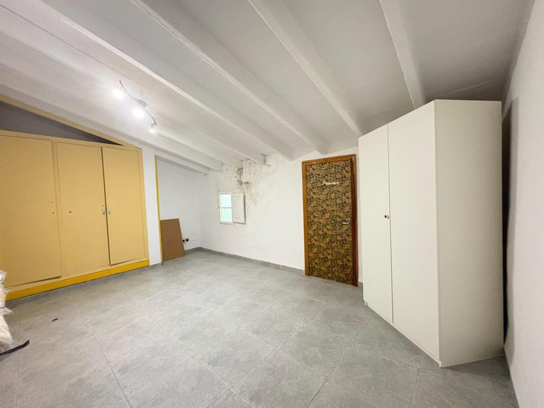 Town House for Sale in Centro, Inca, Balearic Islands 11