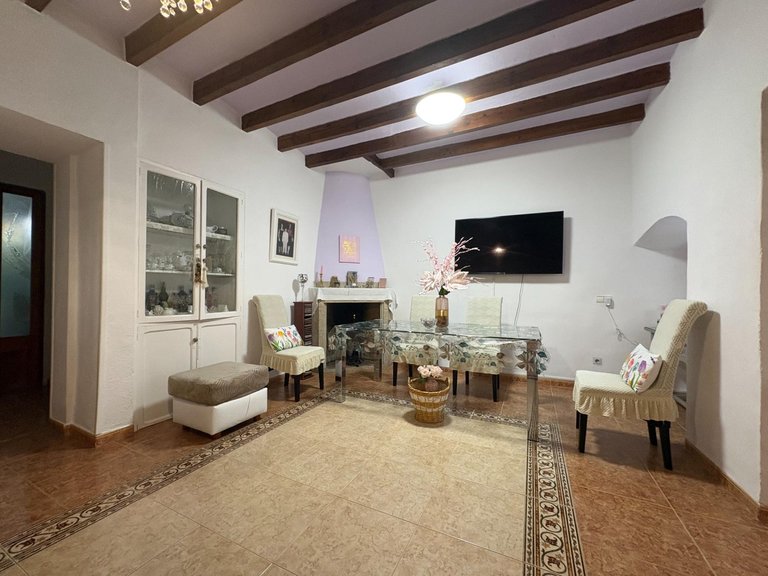 Town House for Sale in Centro, Inca, Balearic Islands 2