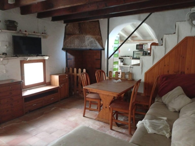 Town House for Sale in Ciutat dAlcúdia, Alcúdia, Balearic Islands 2