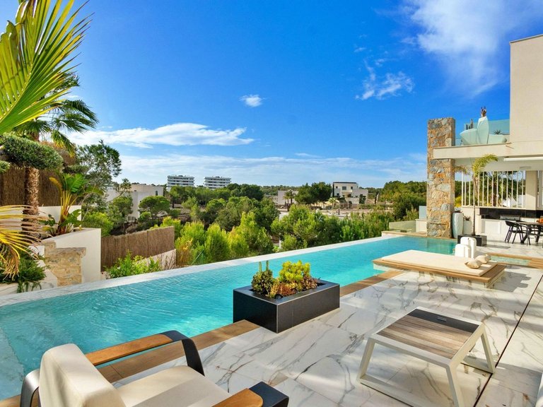 Villa for Sale in Inland Orihuela, Alicante 1