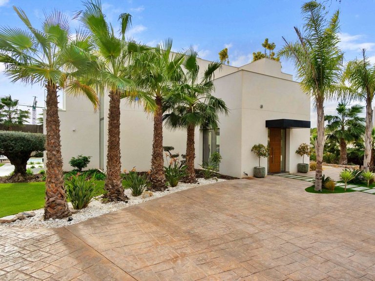 Villa for Sale in Inland Orihuela, Alicante 18
