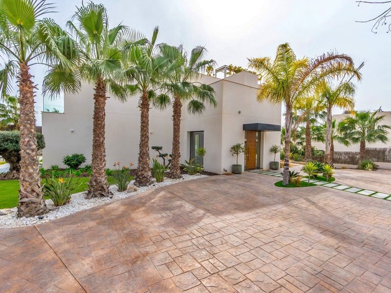 Villa for Sale in Inland Orihuela, Alicante 50