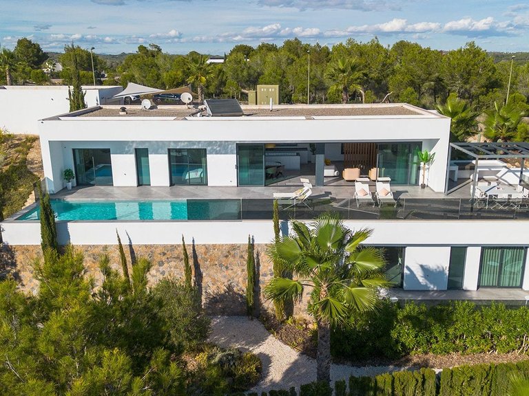 Villa for Sale in Inland Orihuela, Alicante 4