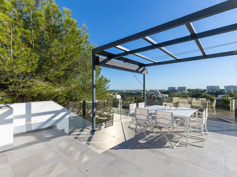 Villa for Sale in Inland Orihuela, Alicante 46