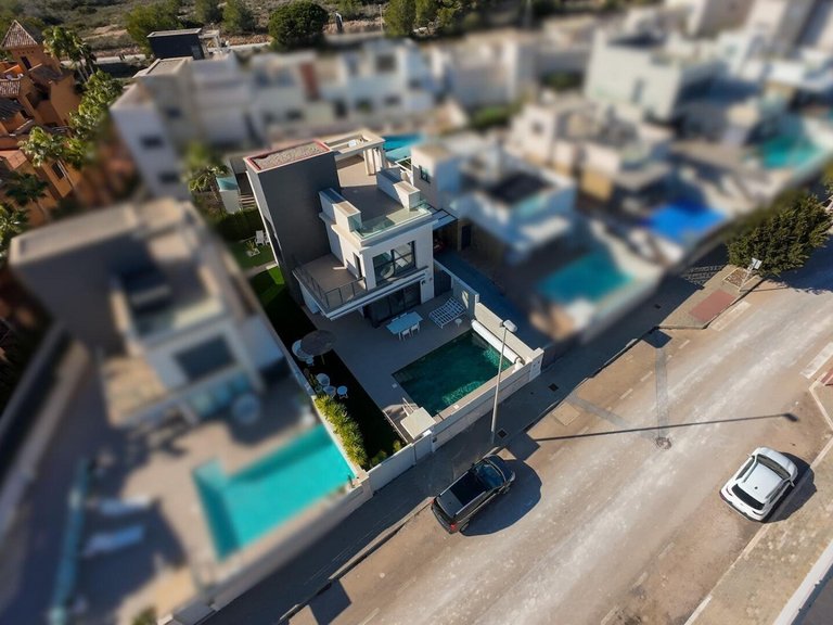 Villa for Sale in San Miguel De Salinas, Alicante 32