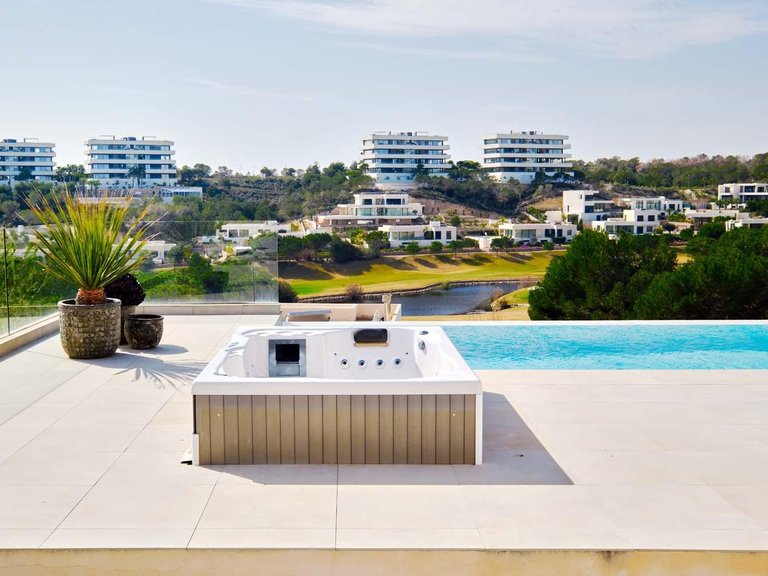 Villa for Sale in Inland Orihuela, Alicante 5