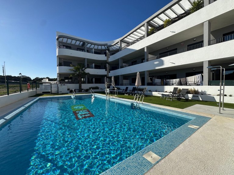 Apartment for Sale in Costa Blanca Pilar De La Horadada, Alicante 1