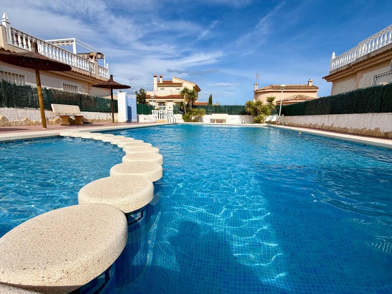 Town House for Sale in Rojales, Alicante 1