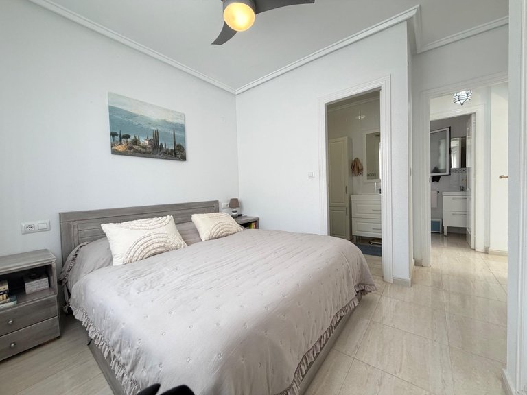 Town House for Sale in Rojales, Alicante 12