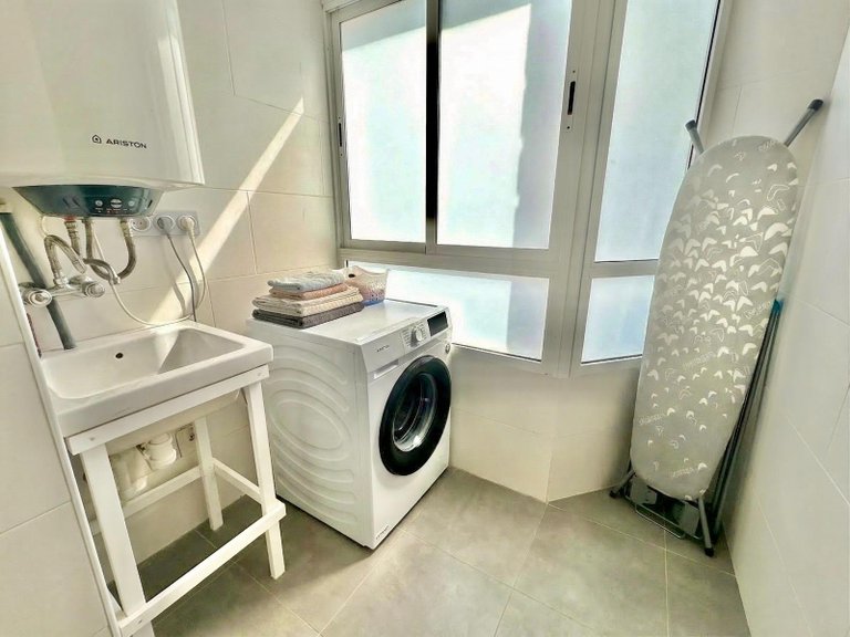 Apartment for Sale in Costa Blanca Torrevieja, Alicante 30