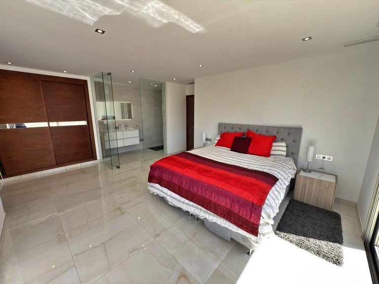 Villa for Sale in Costa Blanca Orihuela Costa, Alicante 30