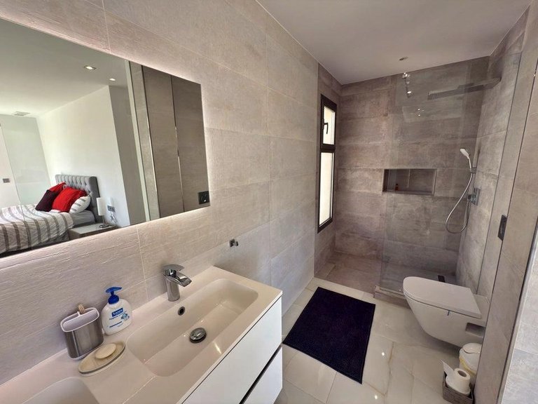 Villa for Sale in Costa Blanca Orihuela Costa, Alicante 32