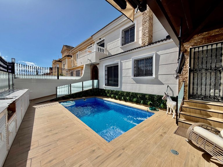 Town House for Sale in Costa Blanca Orihuela Costa, Alicante 42