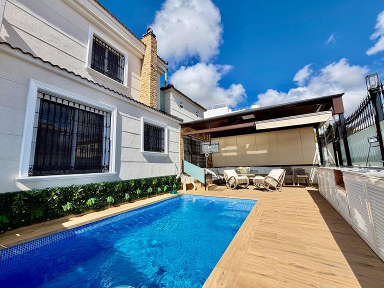 Town House for Sale in Costa Blanca Orihuela Costa, Alicante 43