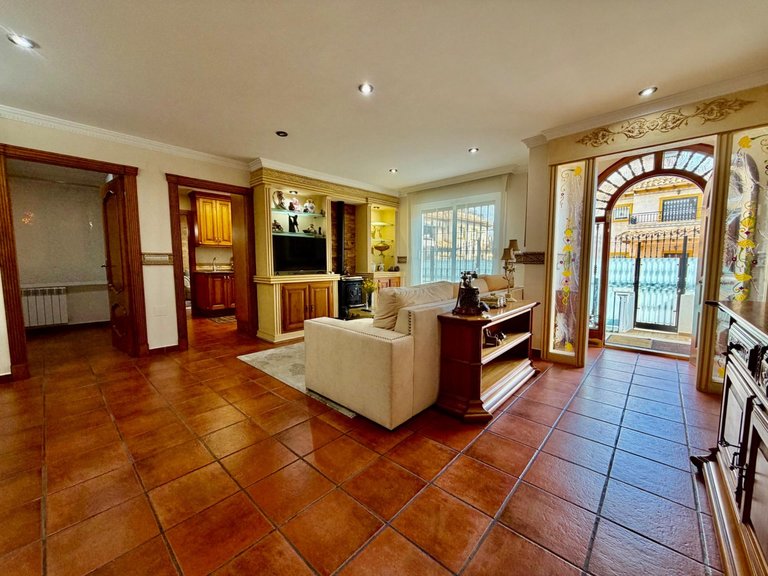 Town House for Sale in Costa Blanca Orihuela Costa, Alicante 5