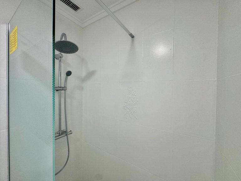 Apartment for Sale in Centro, Torrevieja, Alicante 18