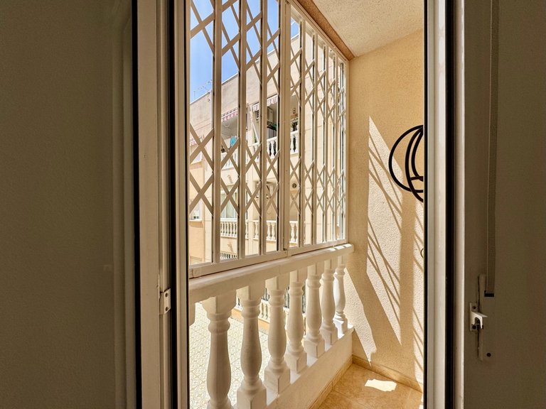 Apartment for Sale in Centro, Torrevieja, Alicante 24