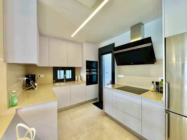 Villa for Sale in Inland San Miguel De Salinas, Alicante 23