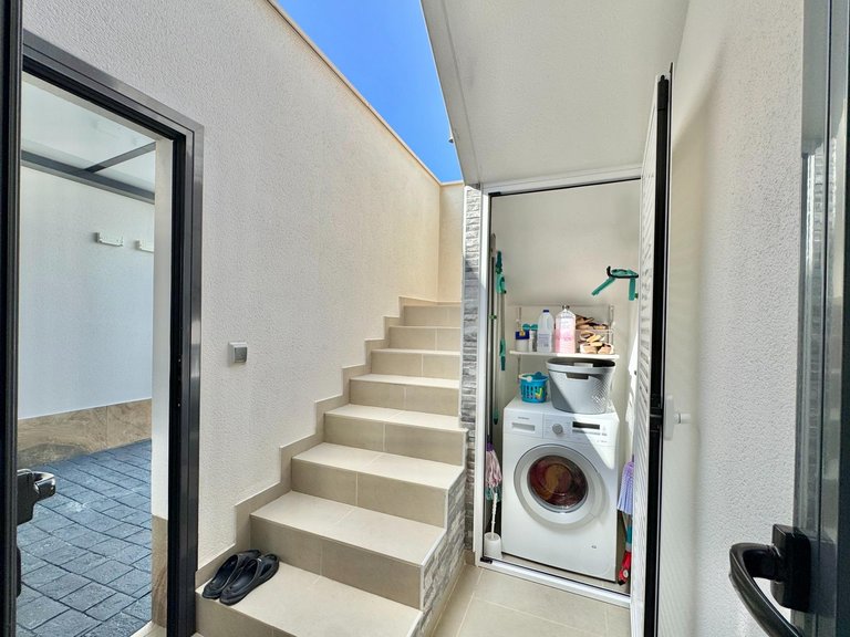 Villa for Sale in Inland San Miguel De Salinas, Alicante 29