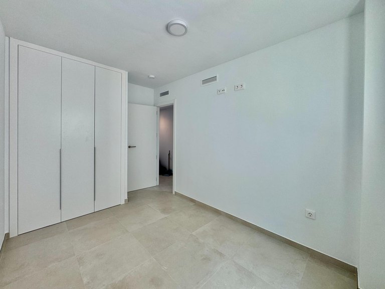 Apartment for Sale in Costa Blanca Alicante, Alicante 13