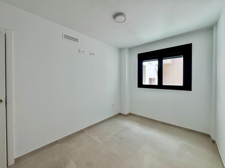 Apartment for Sale in Costa Blanca Alicante, Alicante 14