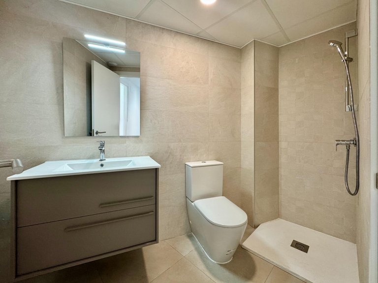 Apartment for Sale in Costa Blanca Alicante, Alicante 15