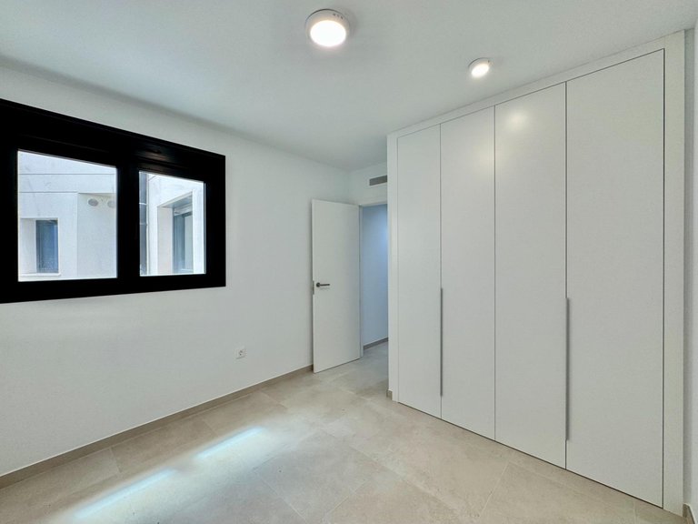 Apartment for Sale in Costa Blanca Alicante, Alicante 19