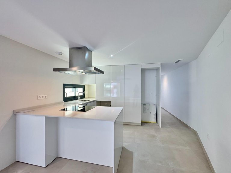Apartment for Sale in Costa Blanca Alicante, Alicante 24