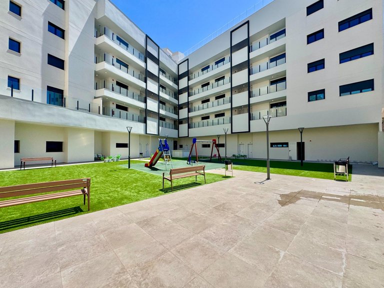 Apartment for Sale in Costa Blanca Alicante, Alicante 3