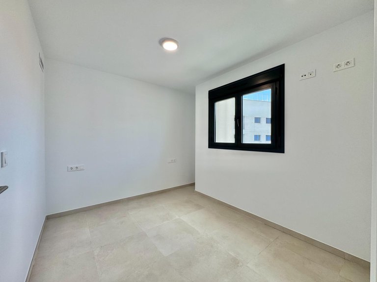 Apartment for Sale in Costa Blanca Alicante, Alicante 6