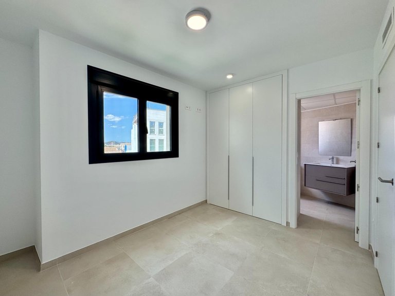 Apartment for Sale in Costa Blanca Alicante, Alicante 7