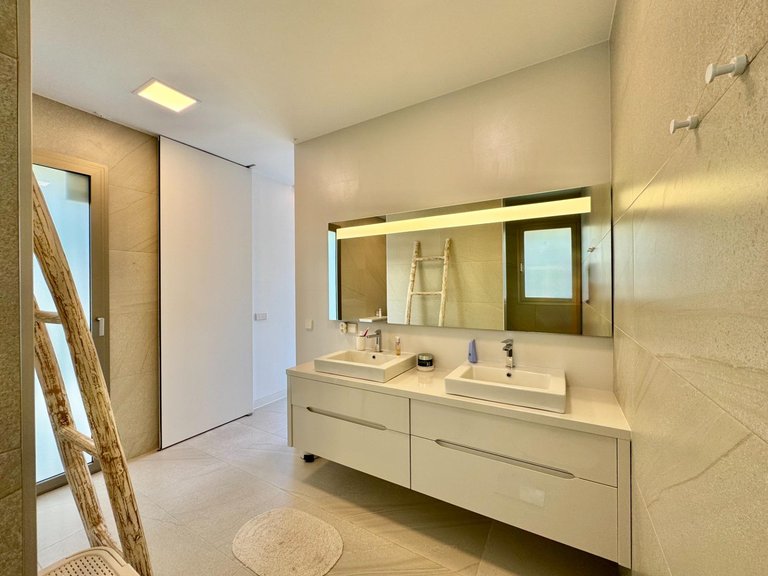 Villa for Sale in Inland Orihuela, Alicante 37