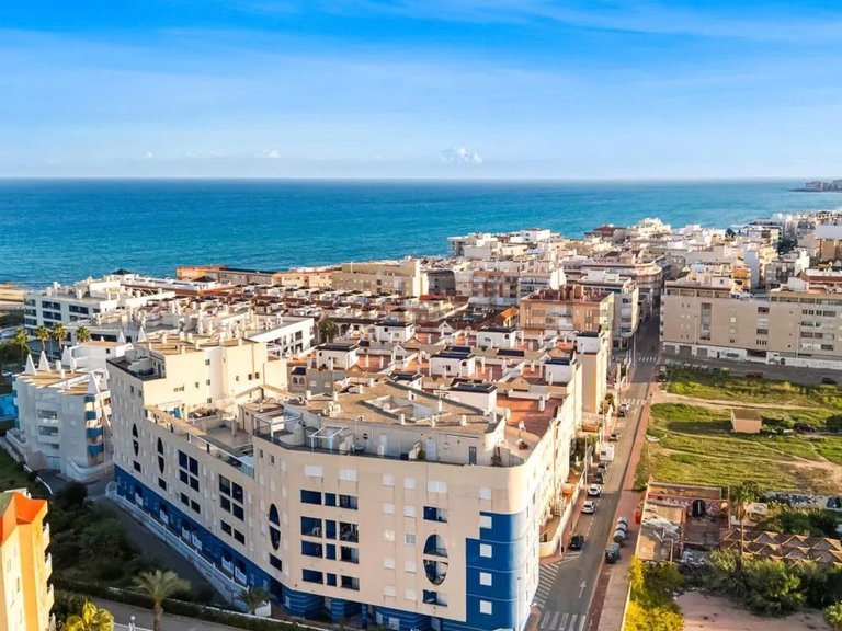 Apartment for Sale in Torrevieja, Alicante 2