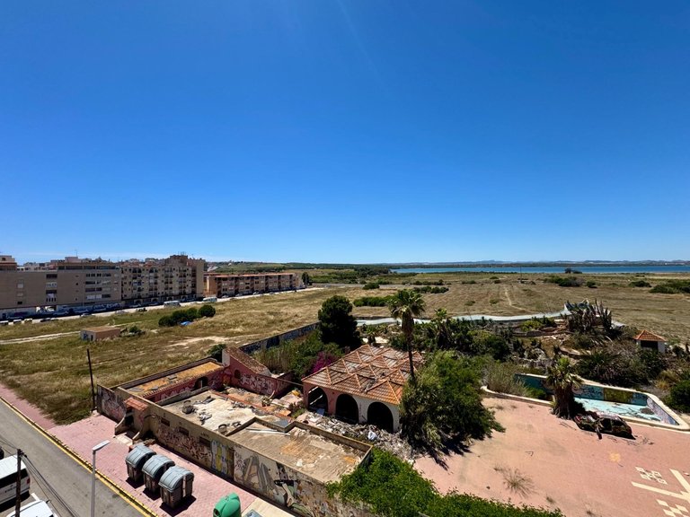 Apartment for Sale in Torrevieja, Alicante 27
