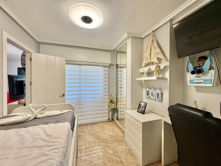 Apartment for Sale in Costa Blanca Torrevieja, Alicante 14